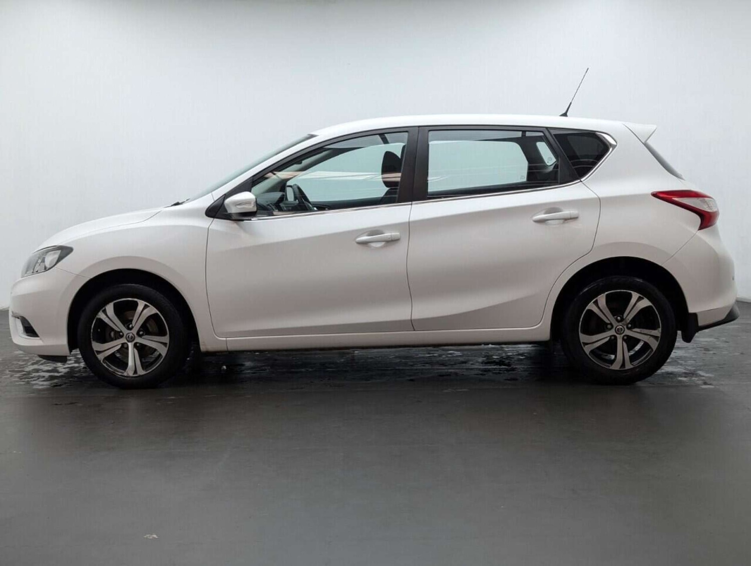 Used Nissan Pulsar 2017 for sale - 77714096: Photo 5