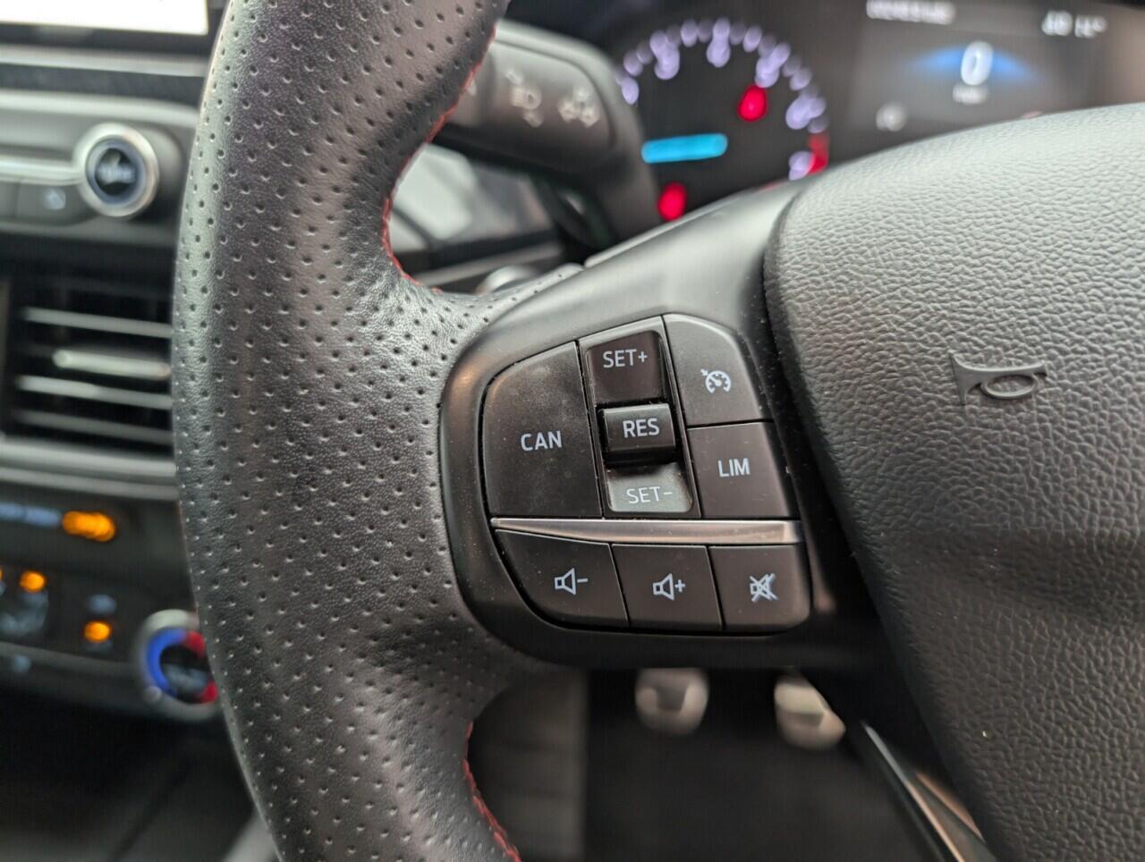 Used Ford Focus 2018 for sale - 76423135: Photo 18