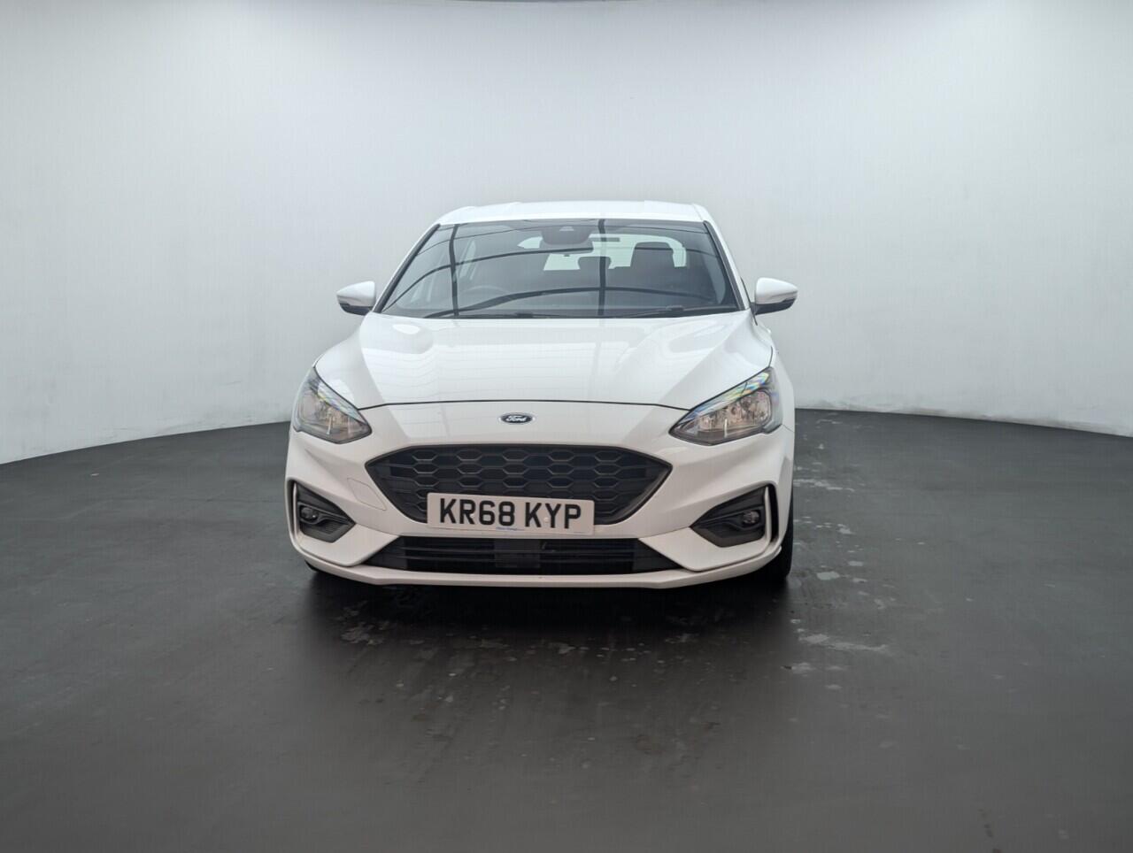 Used Ford Focus 2018 for sale - 76423135: Photo 3