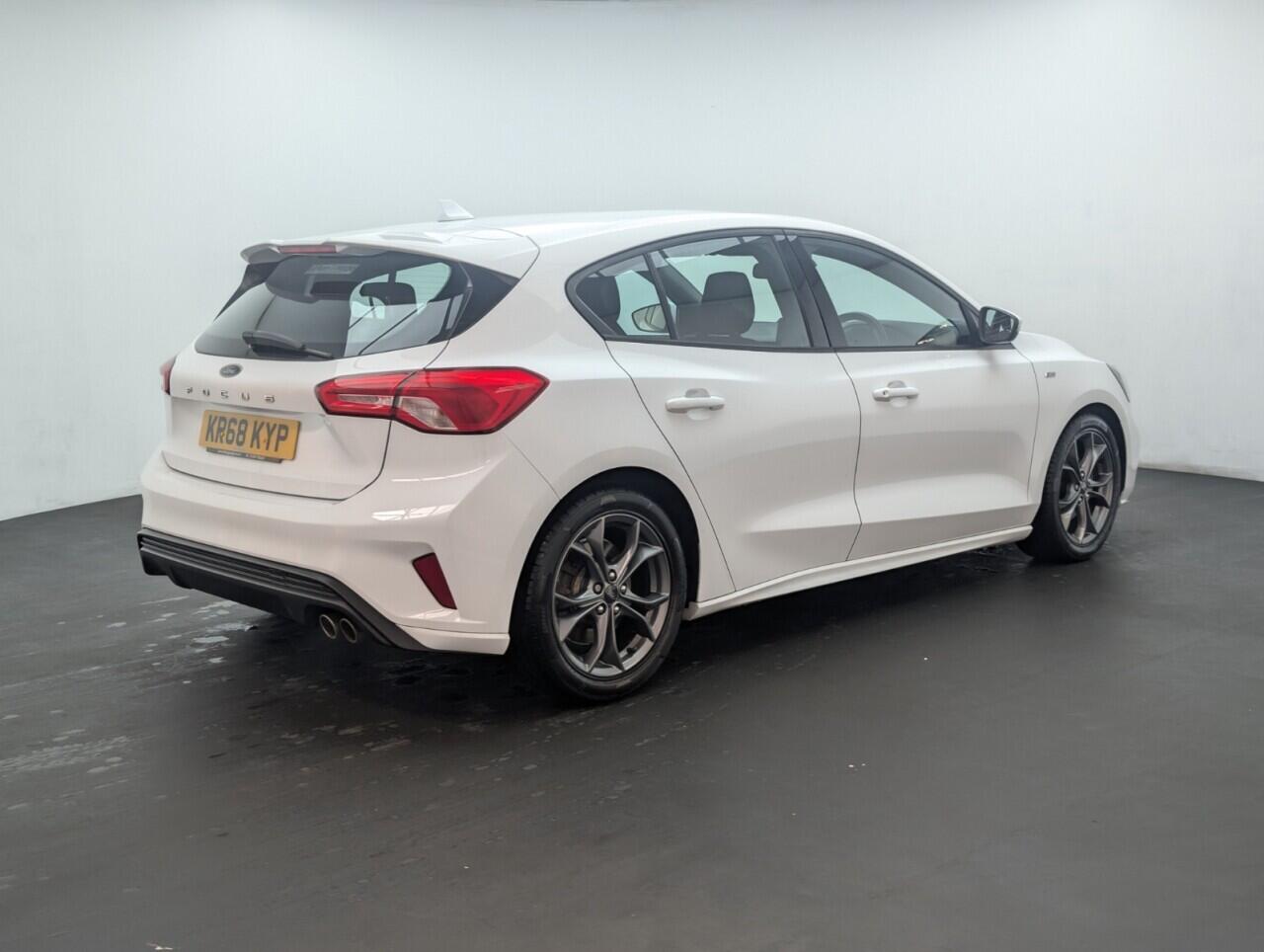 Used Ford Focus 2018 for sale - 76423135: Photo 8