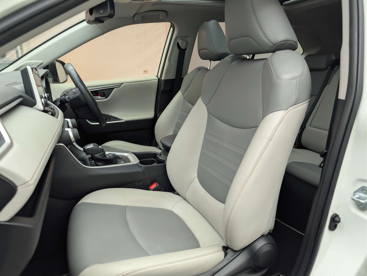 Used Toyota RAV4 2019 for sale - 77903017: Photo 17