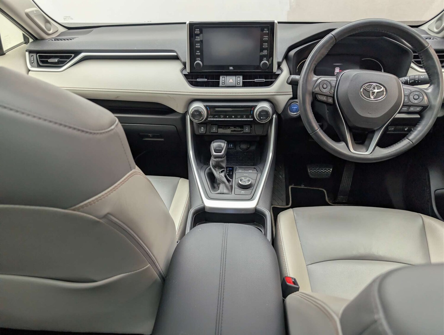 Used Toyota RAV4 2019 for sale - 77903017: Photo 33