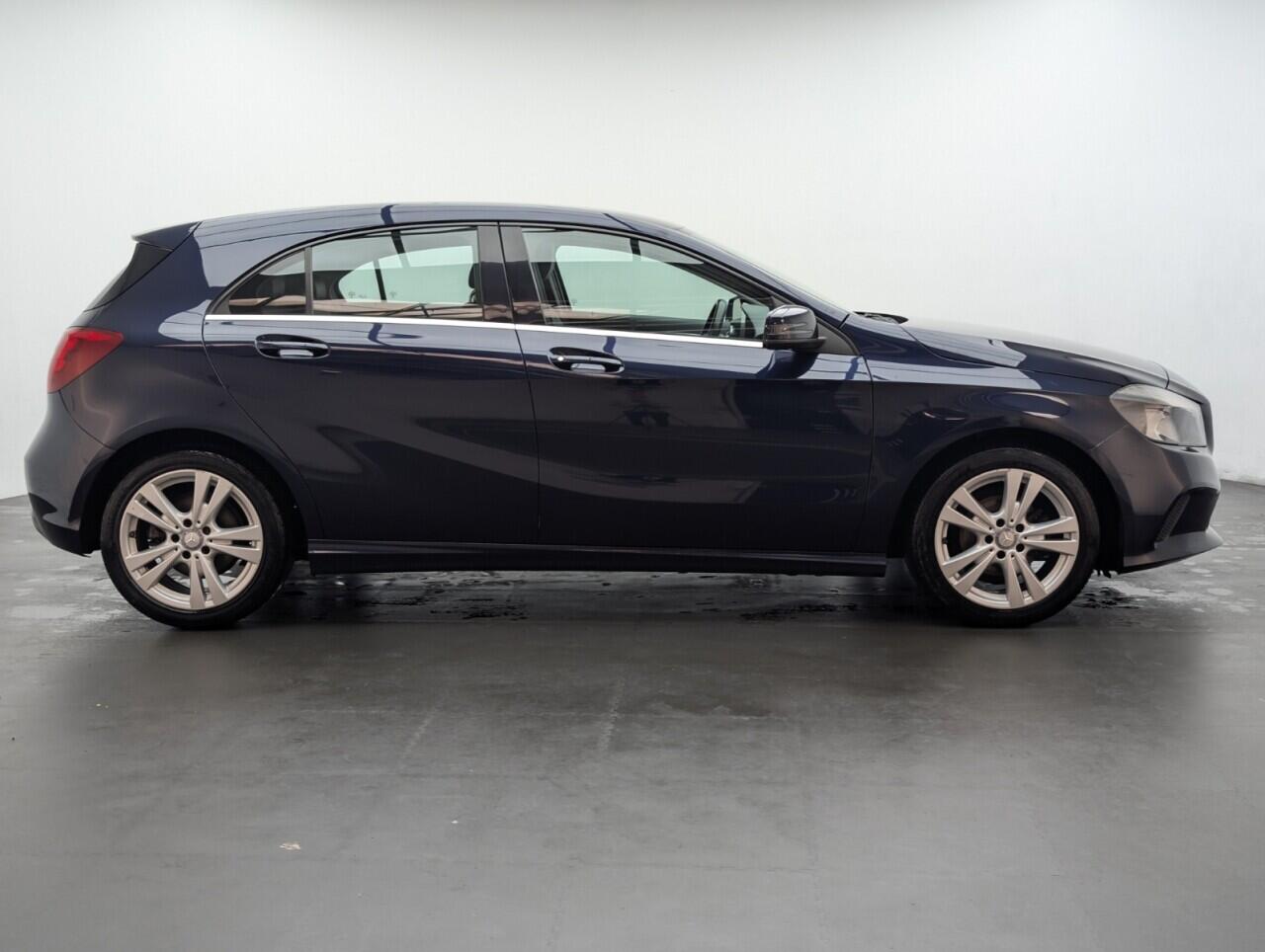 Used Mercedes-Benz A-Class 2017 for sale - 76423158: Photo 9