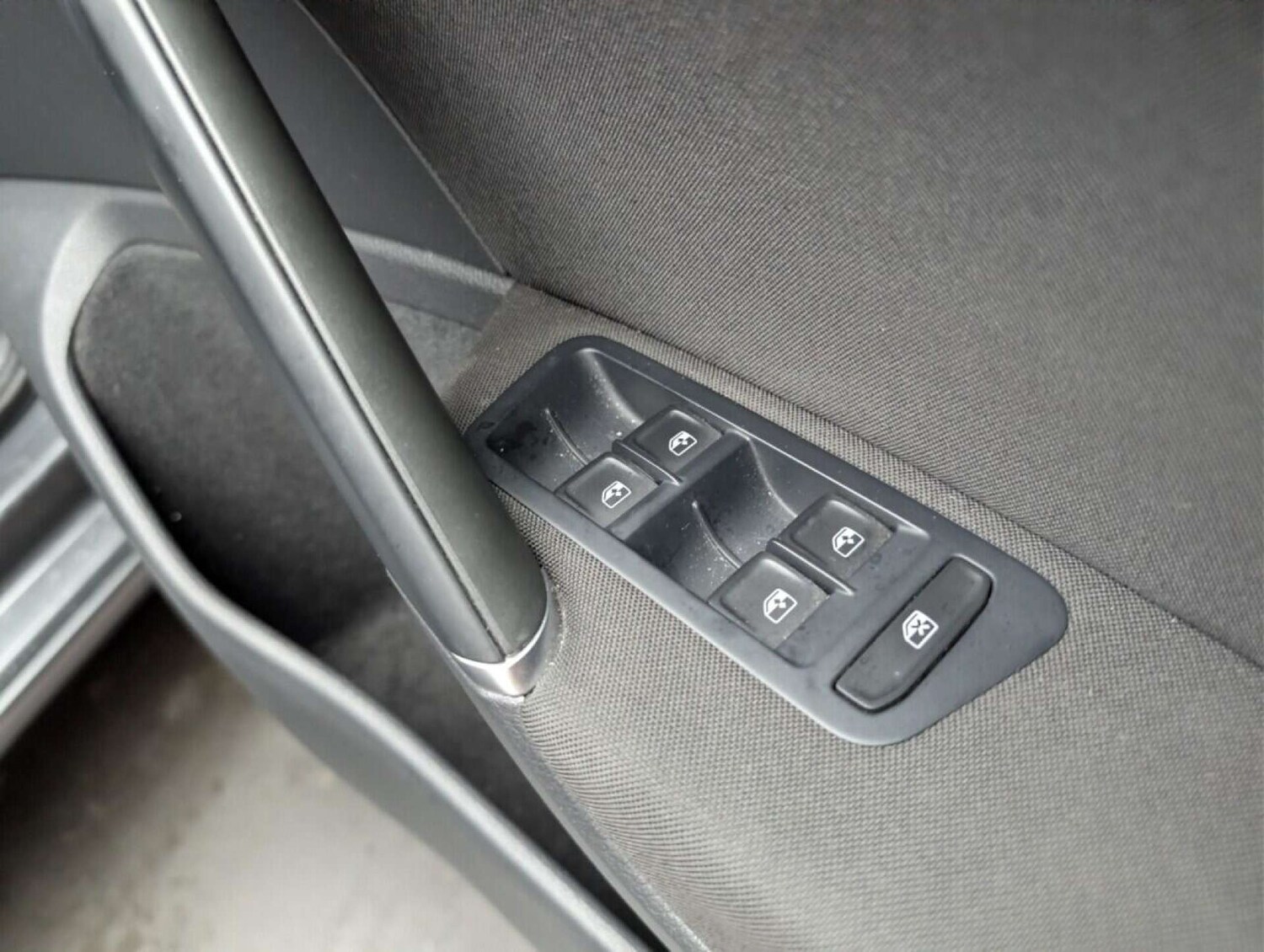 Used Volkswagen Golf 2018 for sale - 77714099: Photo 19