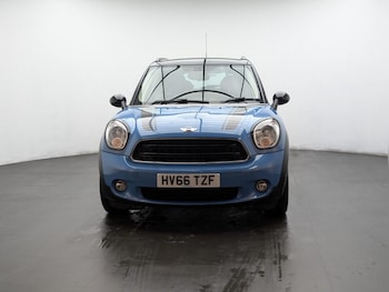 Used MINI Countryman 2016 for sale - 76457421: Photo