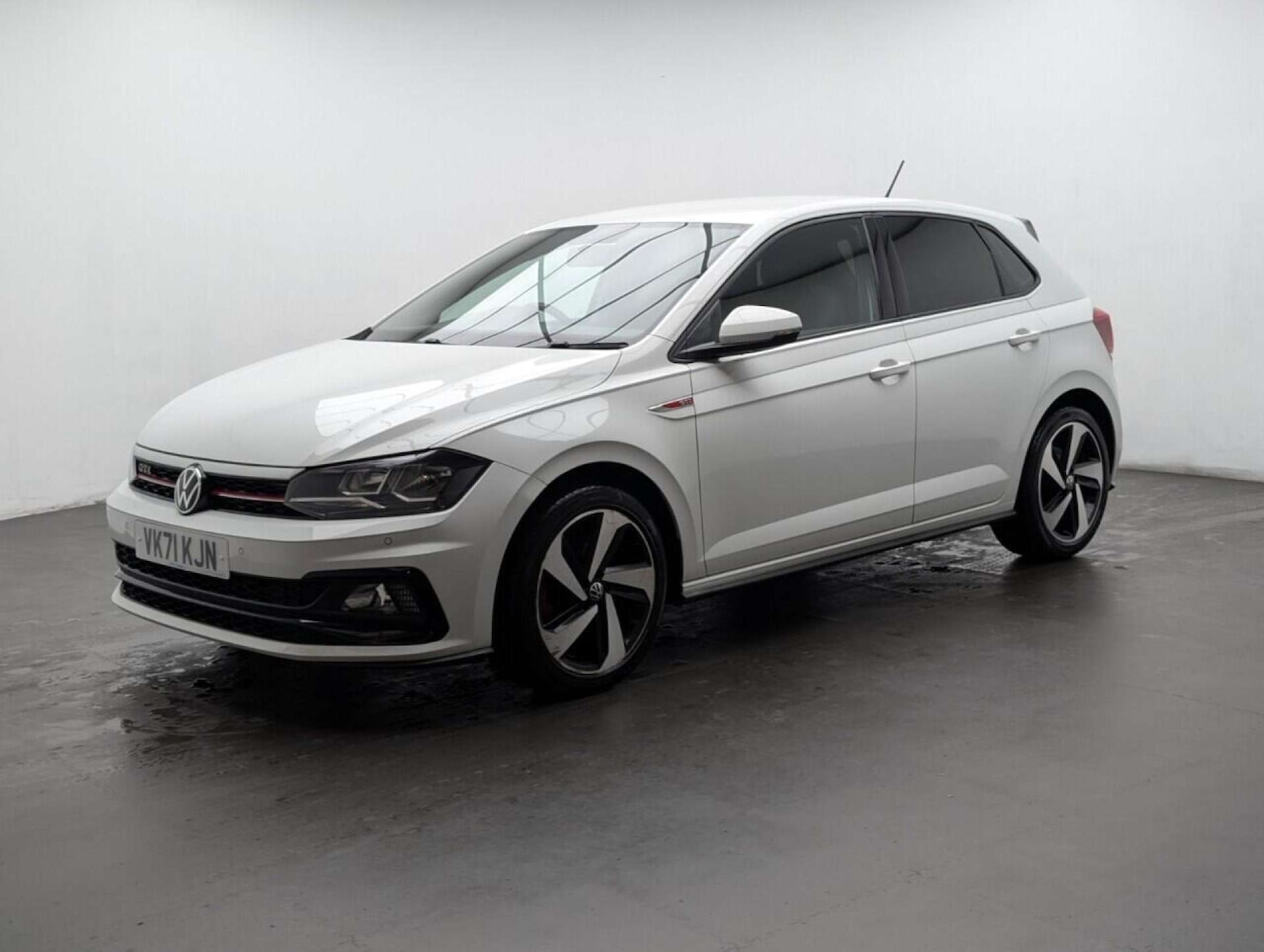 Used Volkswagen Polo 2021 for sale - 77714245: Photo 4