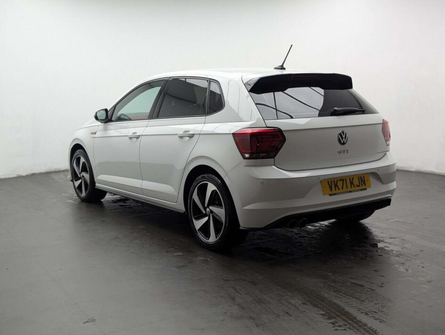 Used Volkswagen Polo 2021 for sale - 77714245: Photo 6