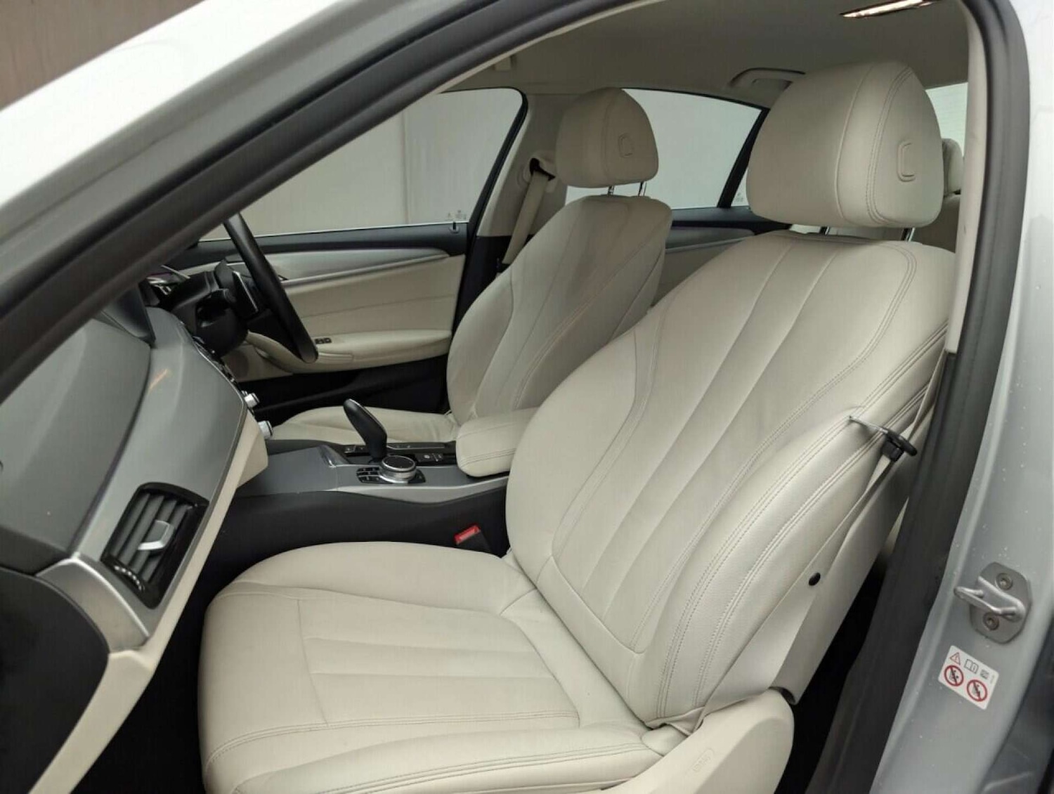 Used BMW 5 Series 2018 for sale - 78064601: Photo 33