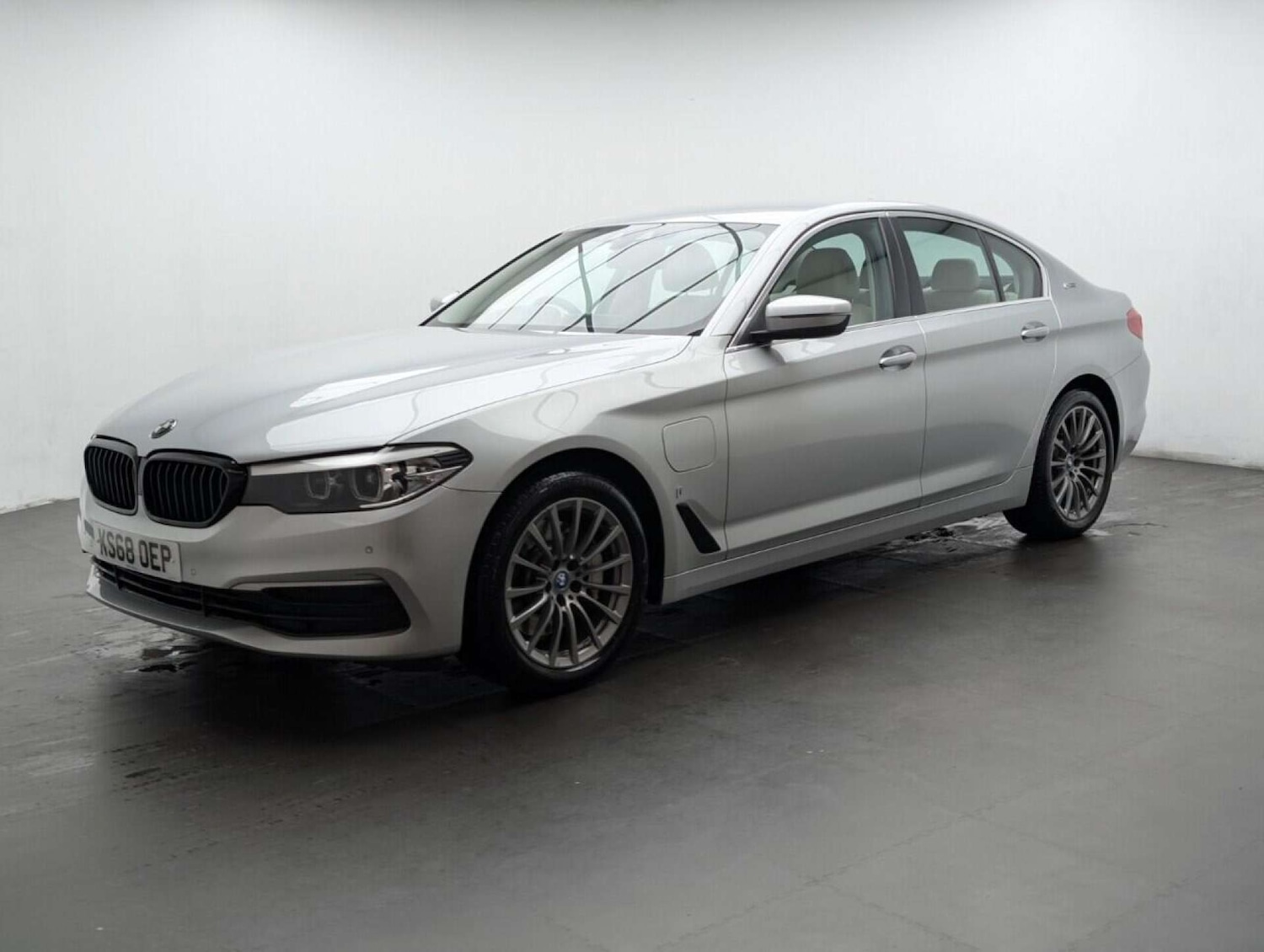 Used BMW 5 Series 2018 for sale - 78064601: Photo 4