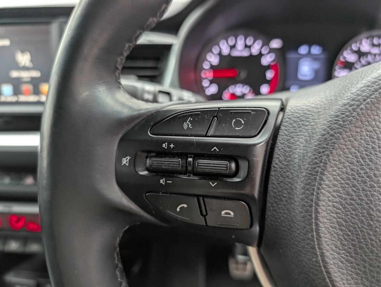 Used Kia Stonic 2019 for sale - 77074528: Photo 19