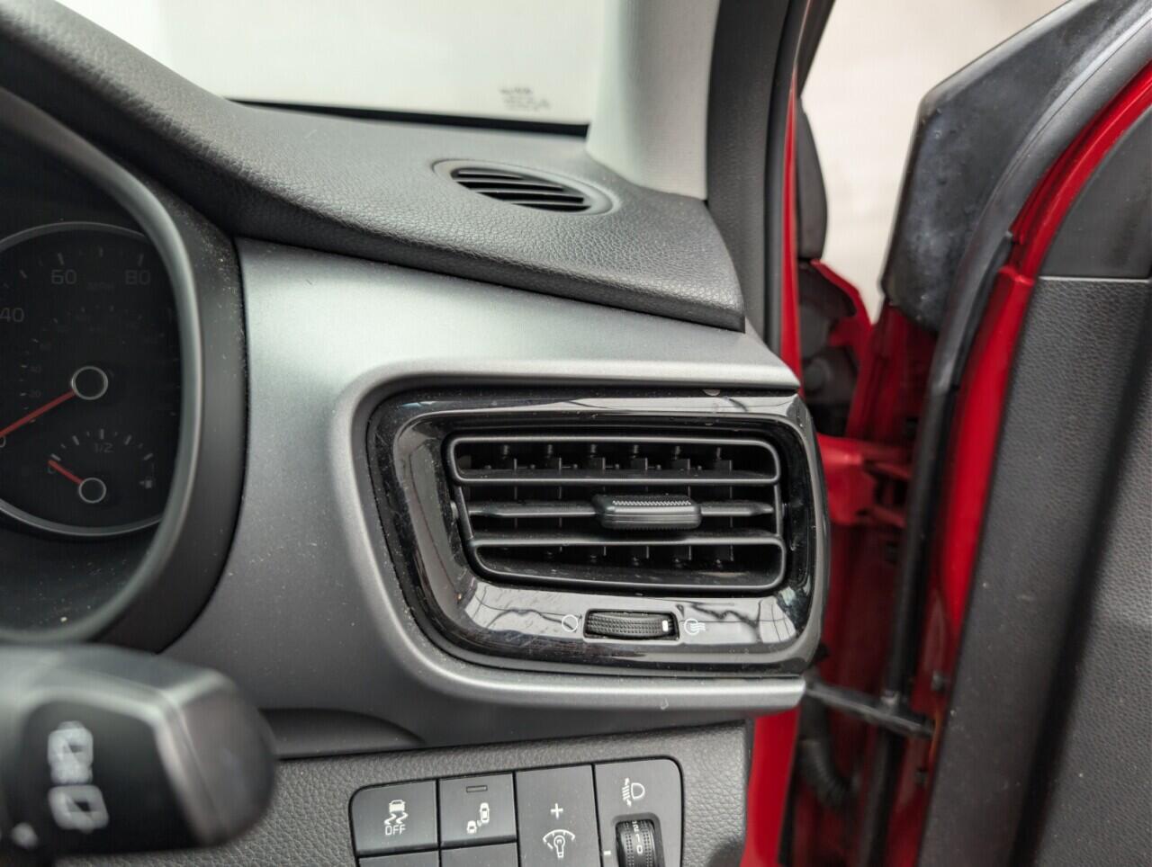 Used Kia Stonic 2019 for sale - 77074528: Photo 21