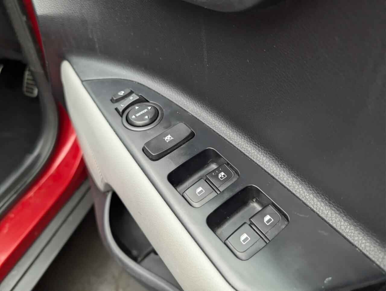 Used Kia Stonic 2019 for sale - 77074528: Photo 22