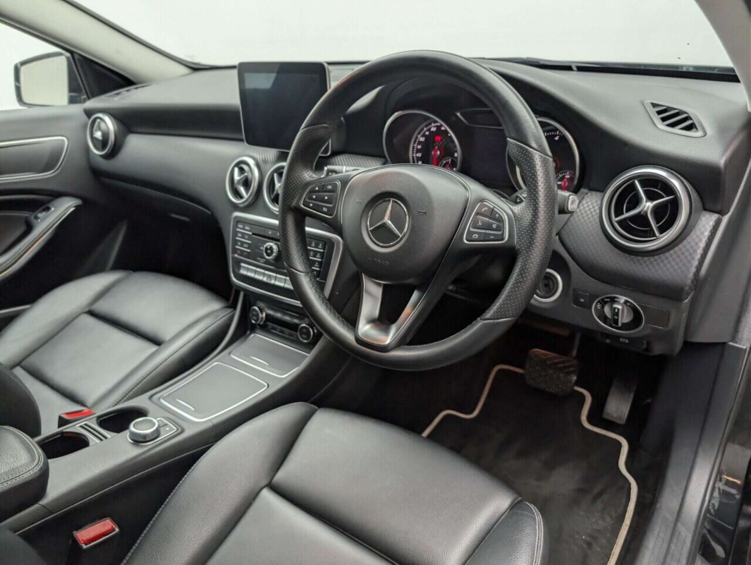 Used Mercedes-Benz A-Class 2016 for sale - 77714406: Photo 10