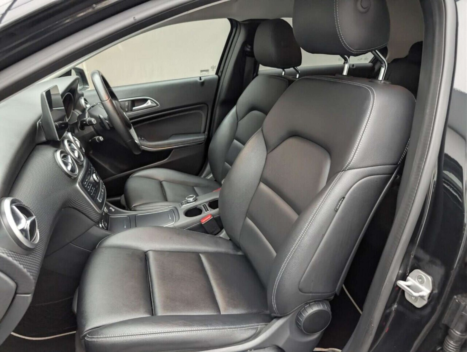 Used Mercedes-Benz A-Class 2016 for sale - 77714406: Photo 24