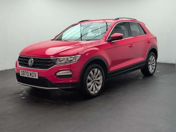 Used Volkswagen T-Roc 2021 for sale - 79243642: Photo