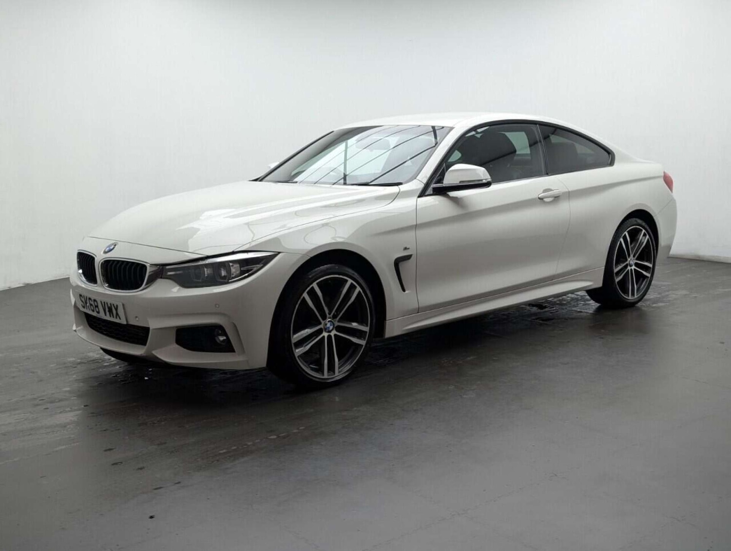 Used BMW 4 Series 2018 for sale - 77714077: Photo 4