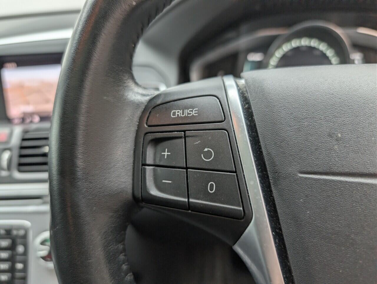 Used Volvo XC60 2017 for sale - 76743378: Photo 18