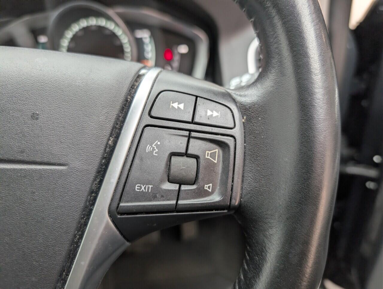 Used Volvo XC60 2017 for sale - 76743378: Photo 19