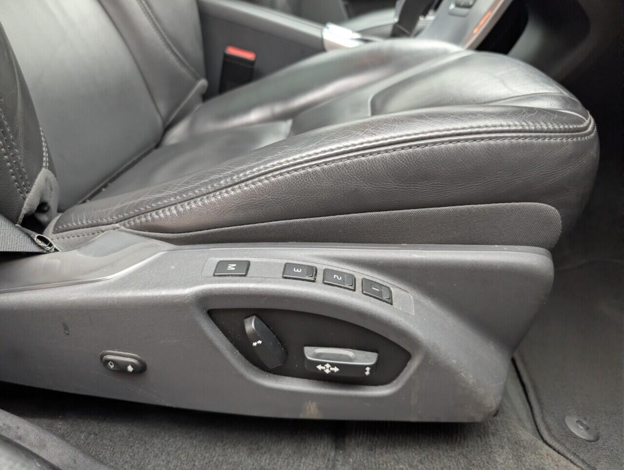 Used Volvo XC60 2017 for sale - 76743378: Photo 22