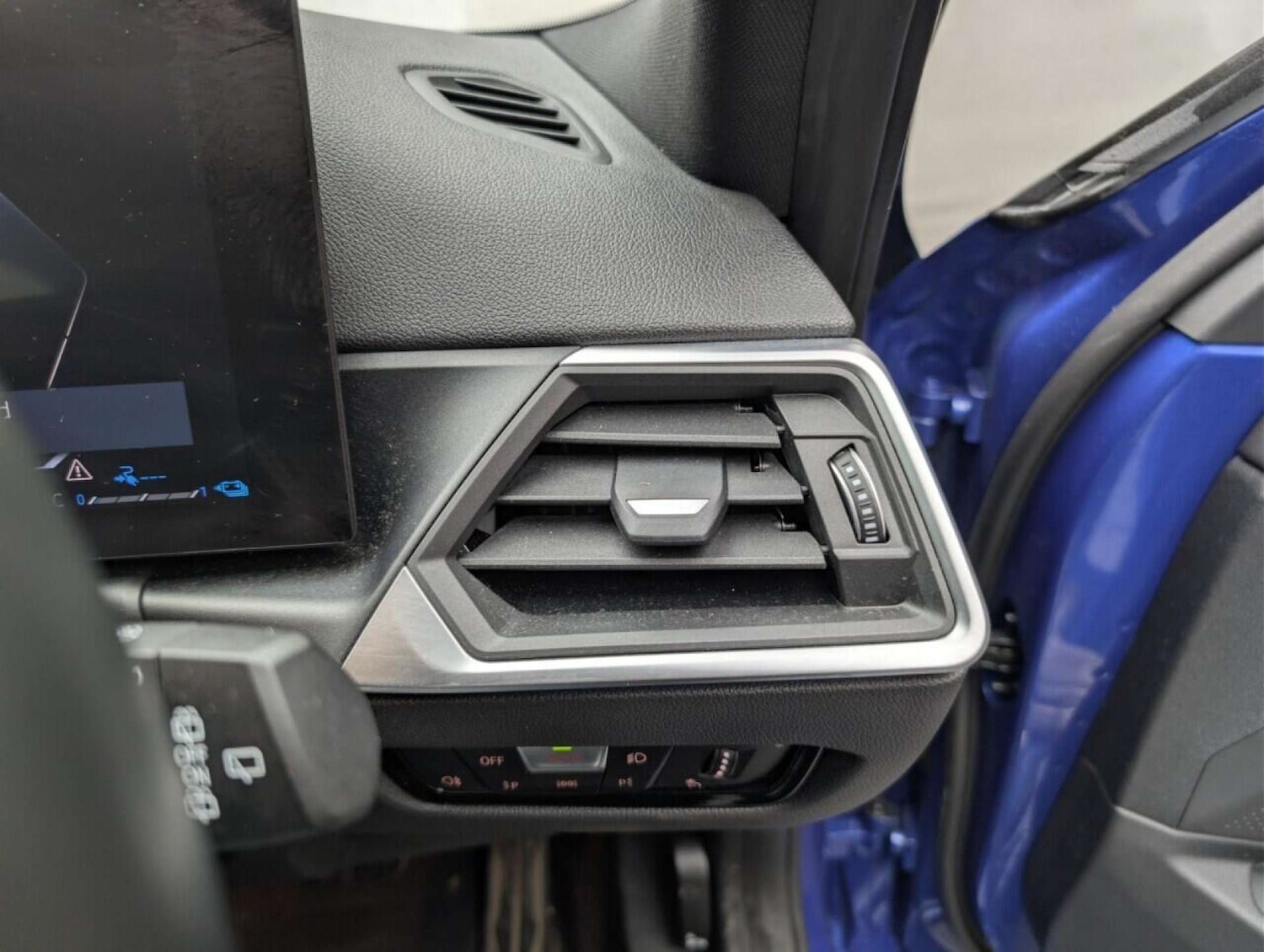 Used BMW 3 Series 2023 for sale - 77713053: Photo 21