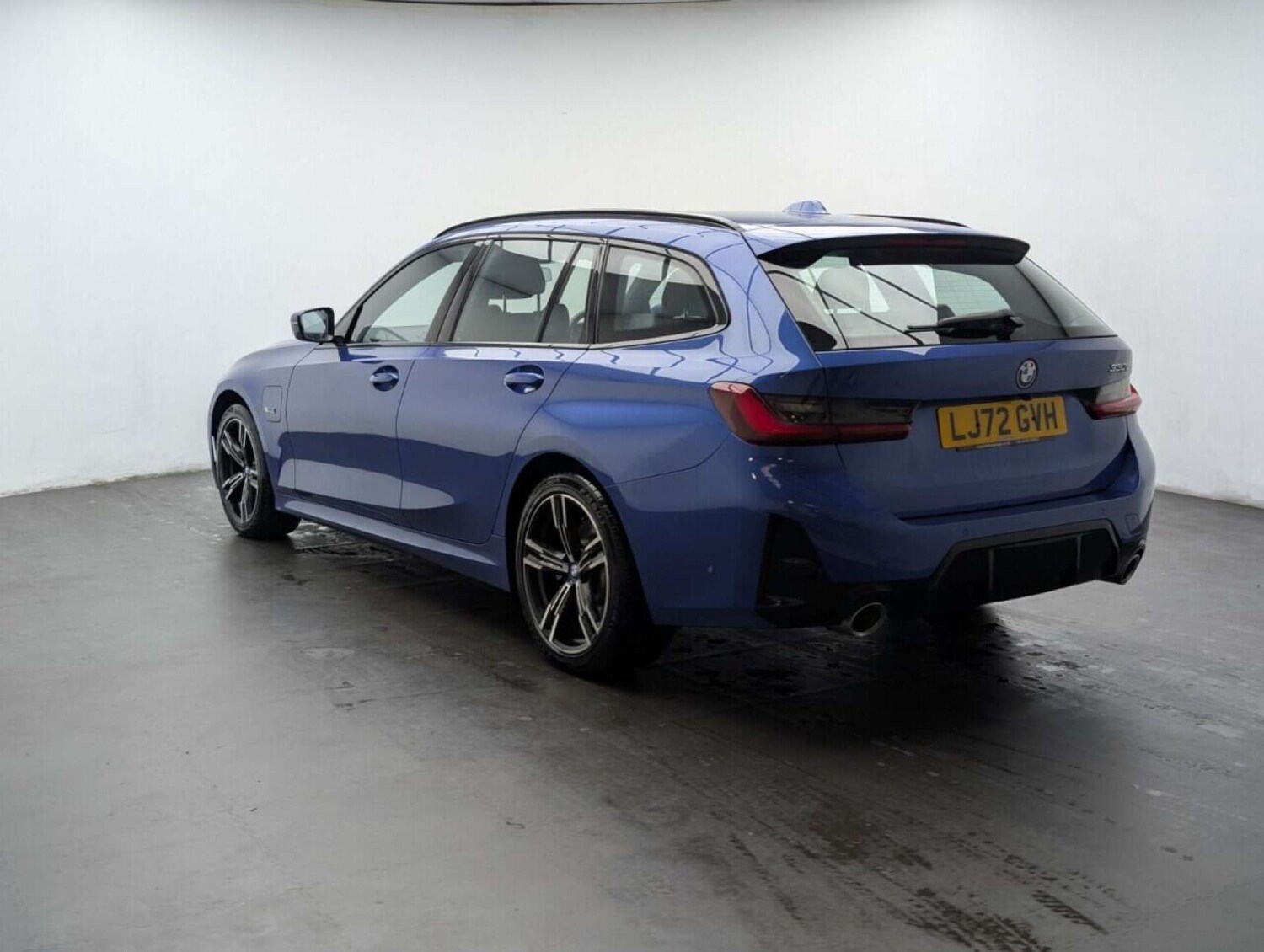 Used BMW 3 Series 2023 for sale - 77713053: Photo 6