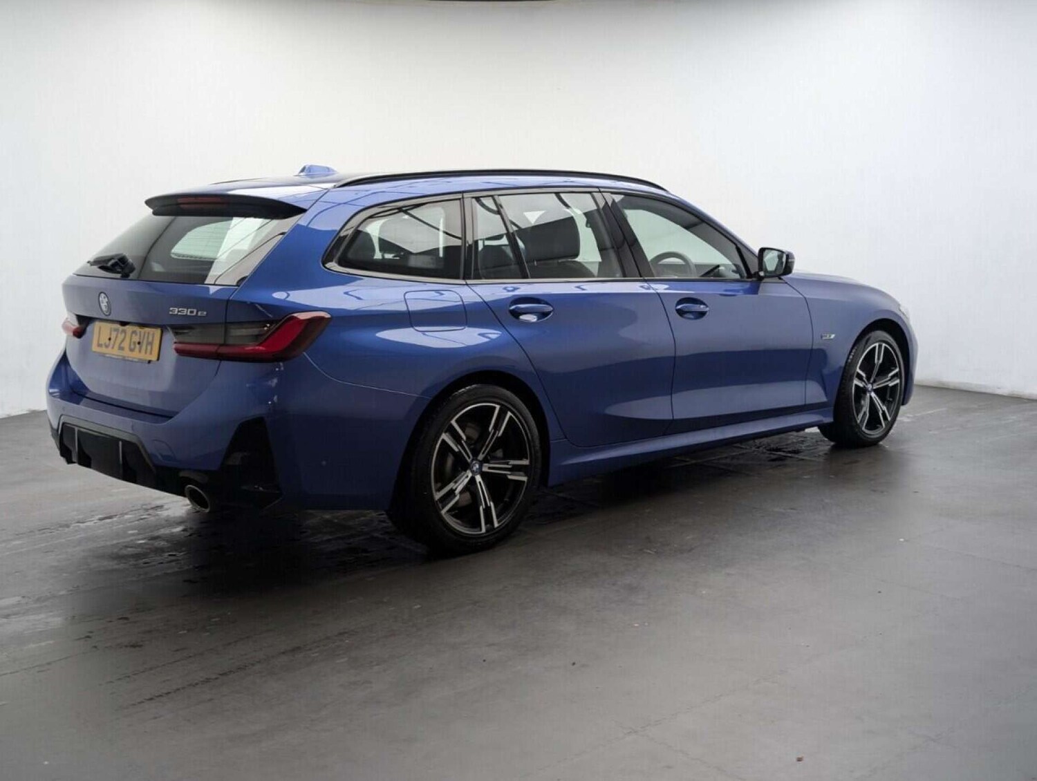 Used BMW 3 Series 2023 for sale - 77713053: Photo 8