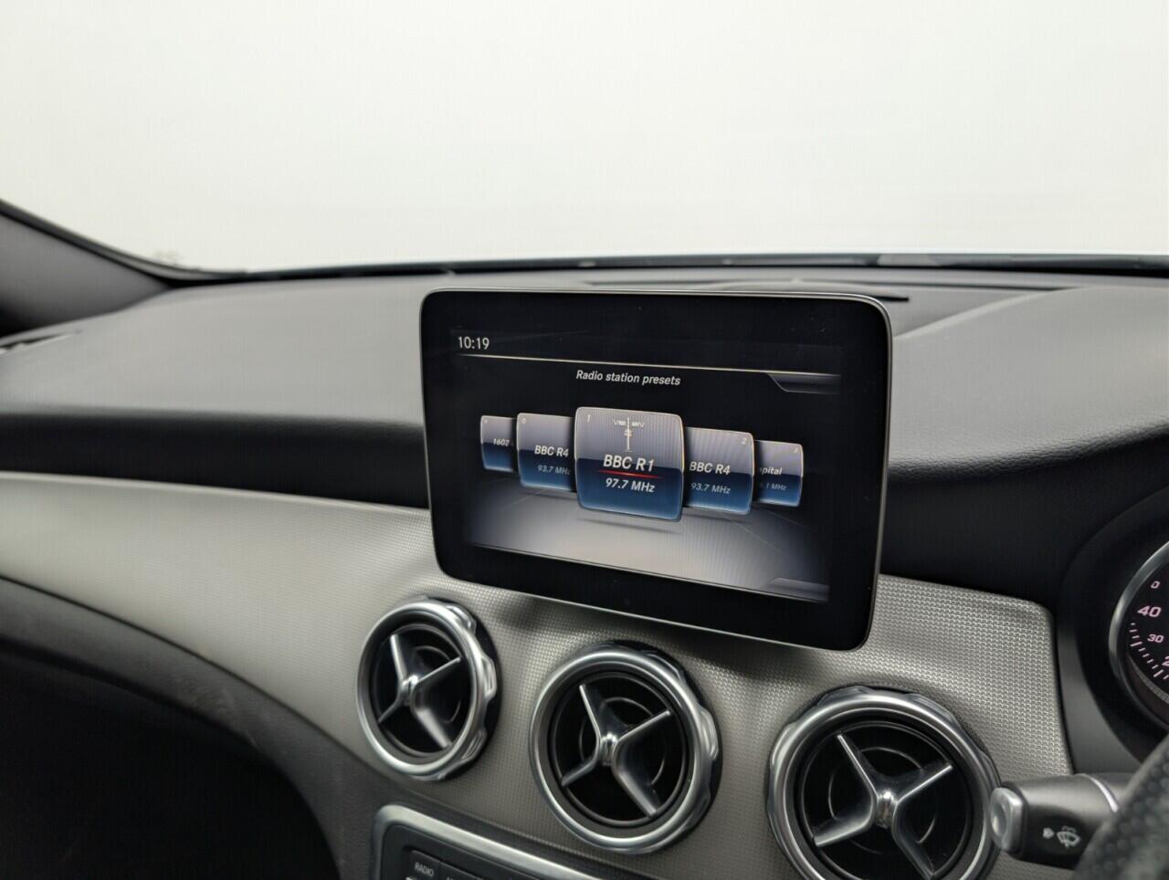 Used Mercedes-Benz GLA 2019 for sale - 77440463: Photo 12