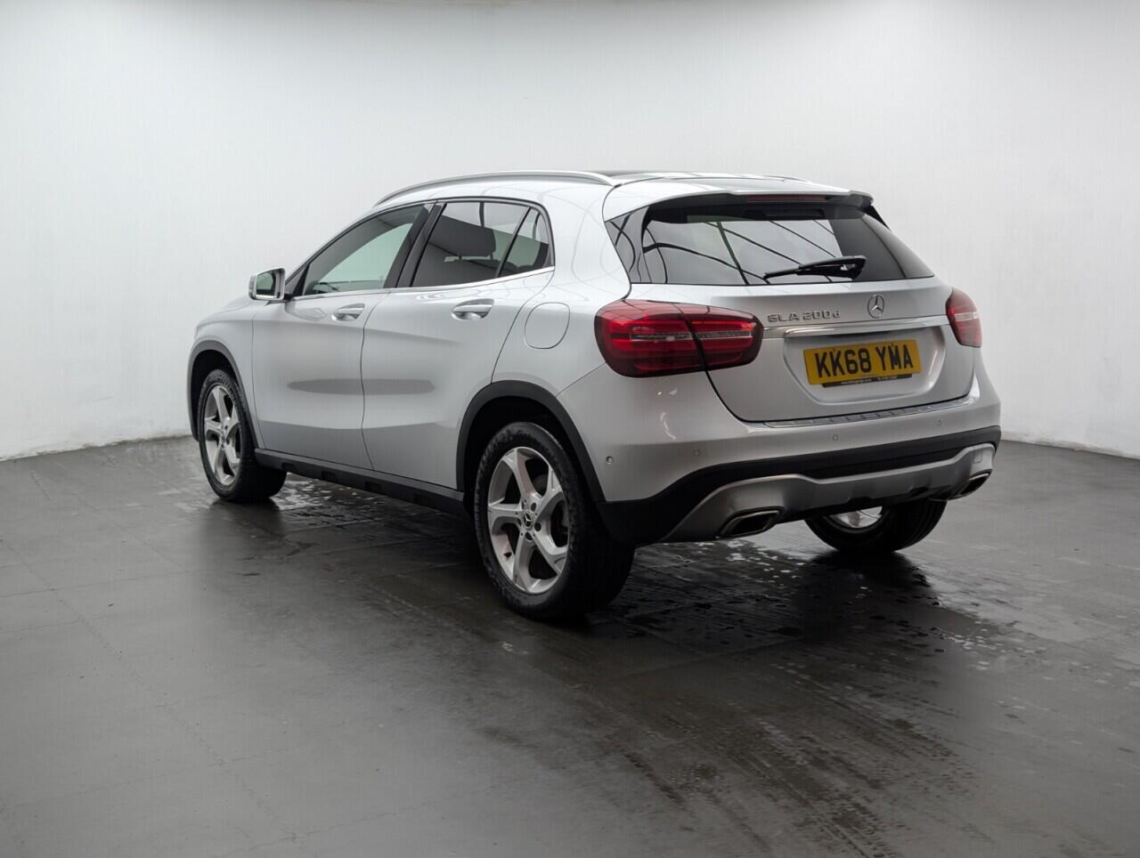 Used Mercedes-Benz GLA 2019 for sale - 77440463: Photo 6