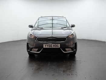 Used Kia Niro 2016 for sale - 76423140: Photo