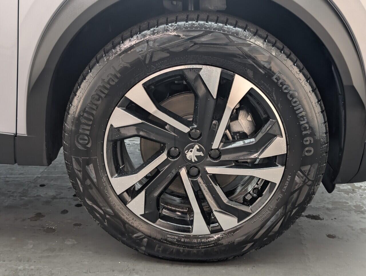 Used Peugeot E-2008 2023 for sale - 76423245: Photo 10