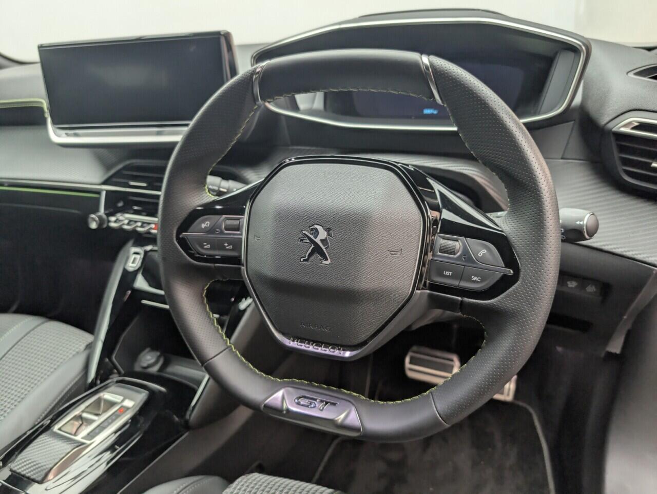 Used Peugeot E-2008 2023 for sale - 76423245: Photo 22