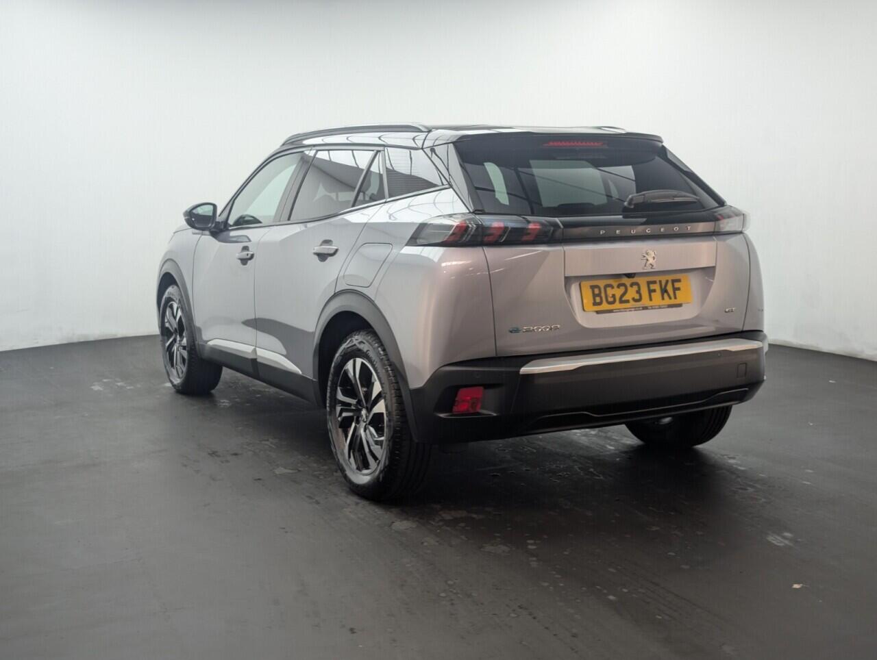 Used Peugeot E-2008 2023 for sale - 76423245: Photo 6