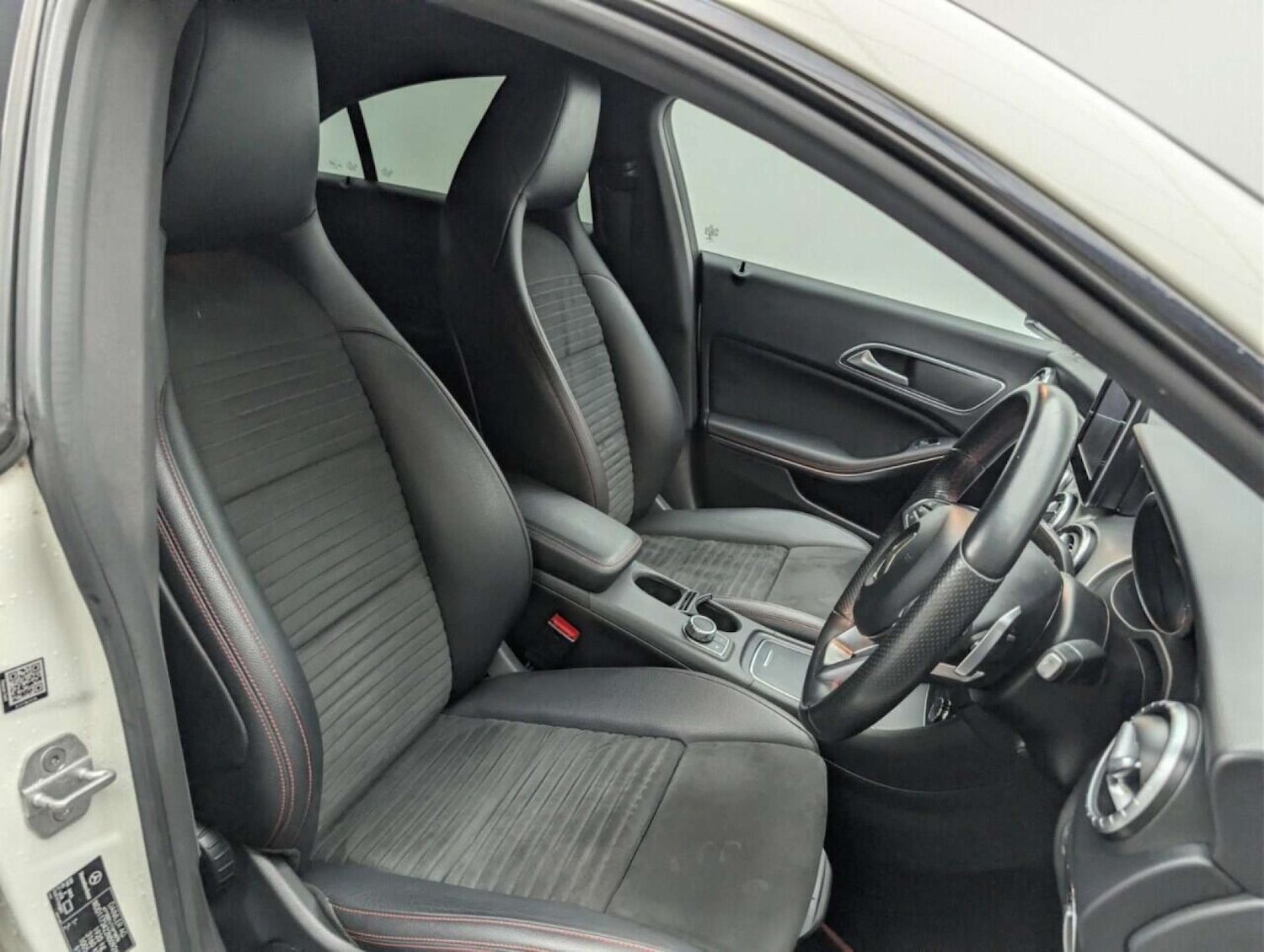 Used Mercedes-Benz CLA 2017 for sale - 77713627: Photo 24