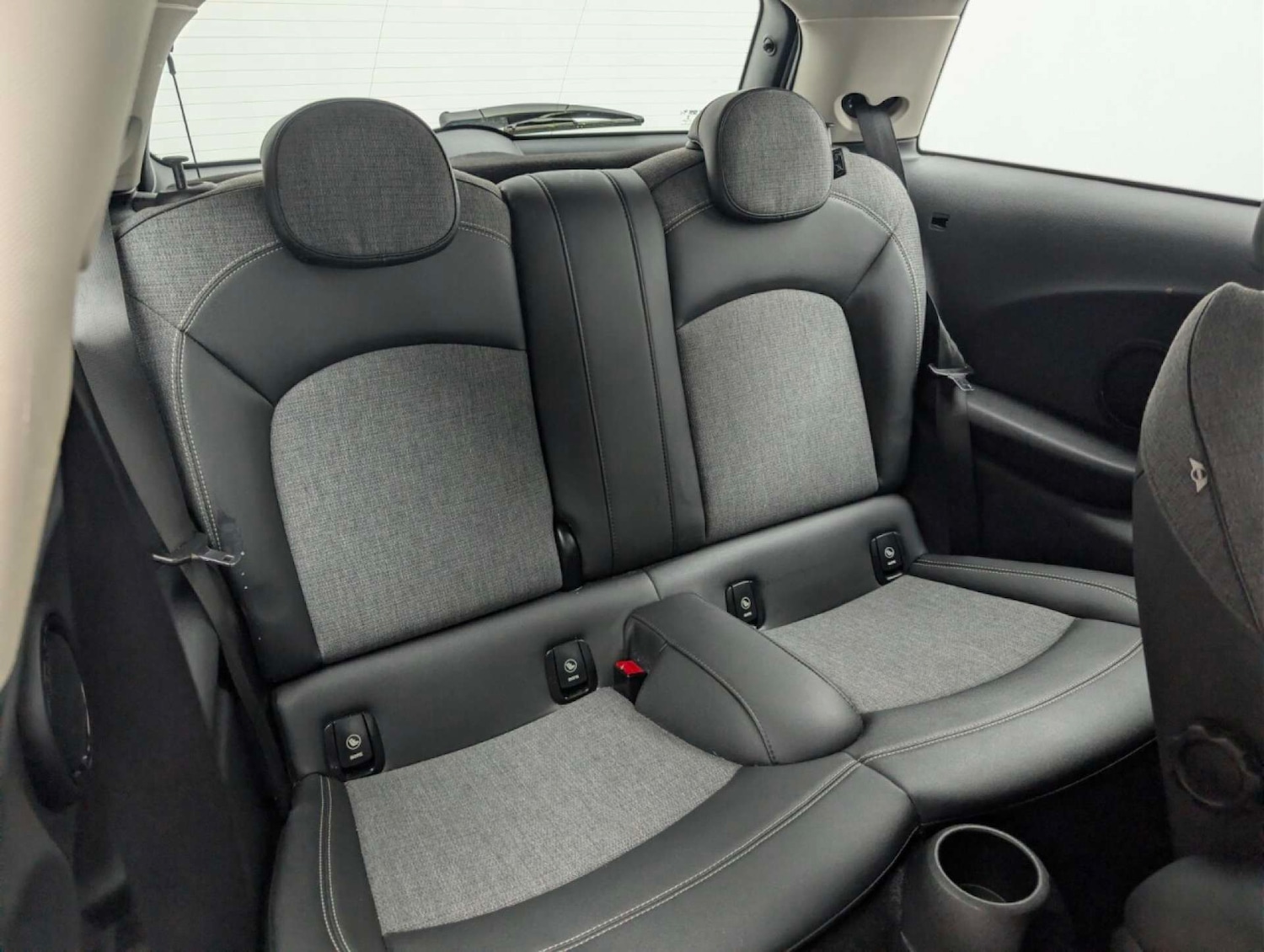 Used MINI Hatch 2015 for sale - 77780997: Photo 23