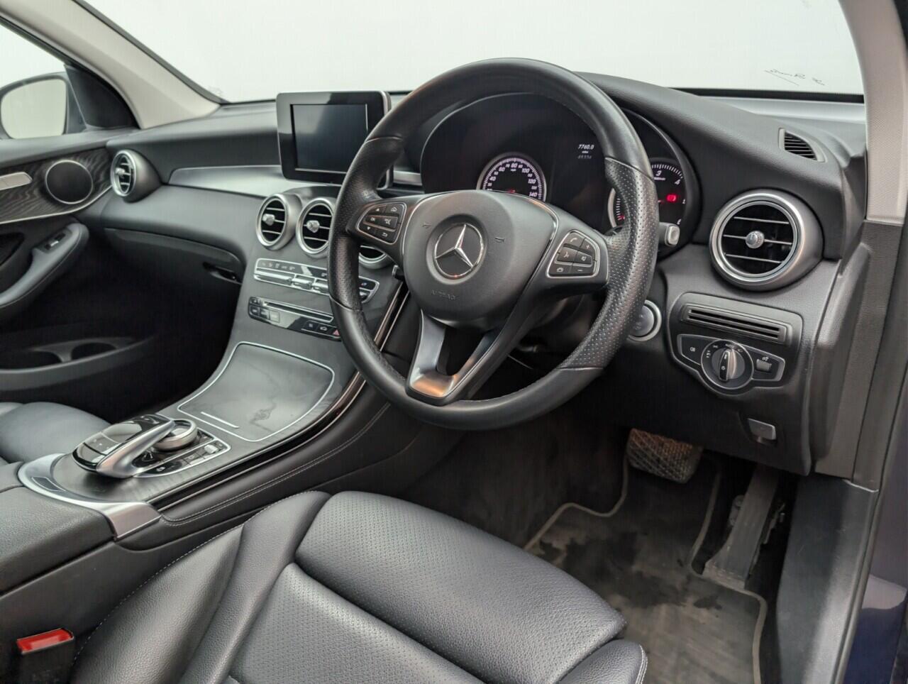 Used Mercedes-Benz GLC 2017 for sale - 76612915: Photo 11