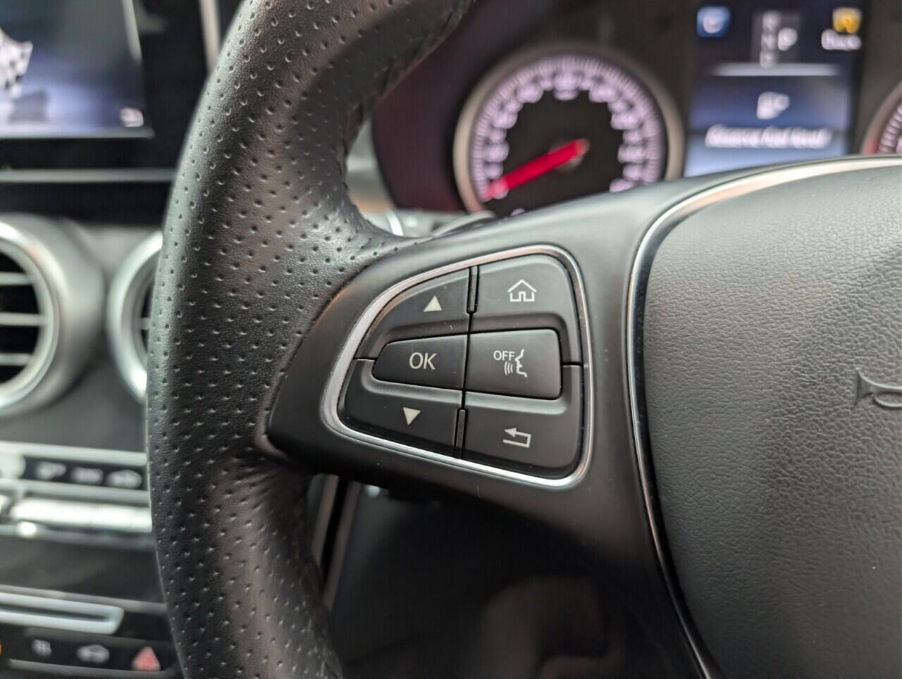 Used Mercedes-Benz GLC 2017 for sale - 76612915: Photo 18