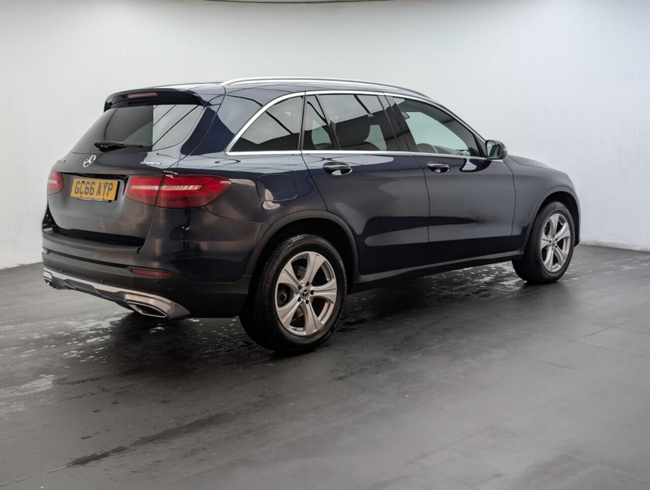 Used Mercedes-Benz GLC 2017 for sale - 76612915: Photo 8