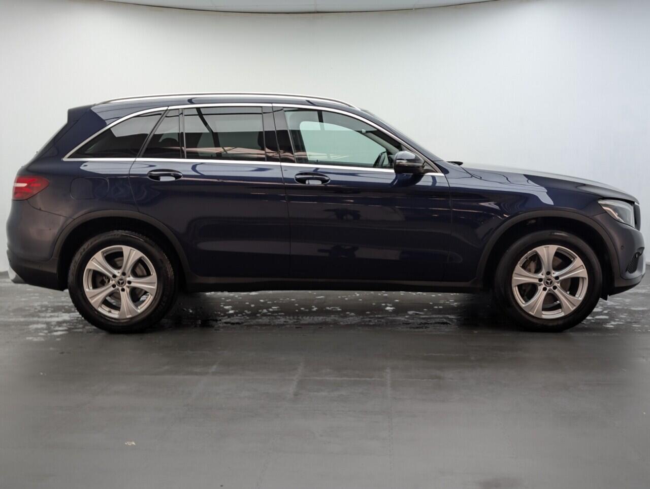 Used Mercedes-Benz GLC 2017 for sale - 76612915: Photo 9