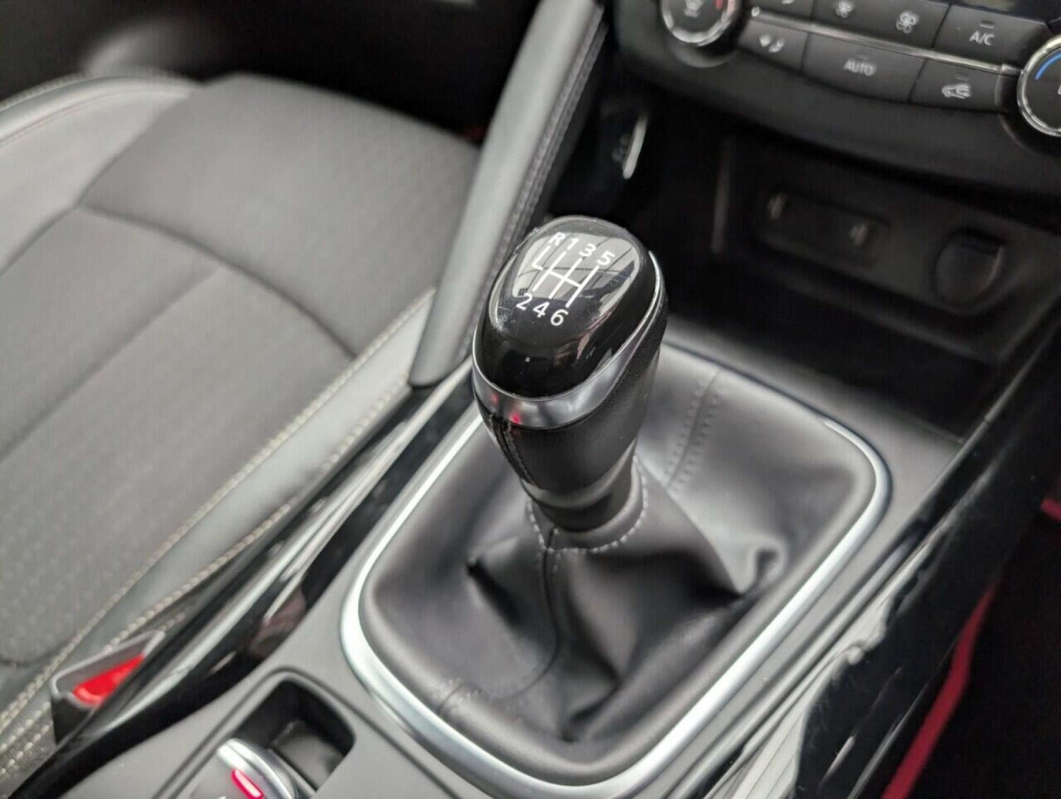 Used Renault Kadjar 2017 for sale - 77714088: Photo 17