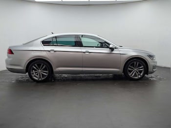 Used Volkswagen Passat 2016 for sale - 78682922: Photo