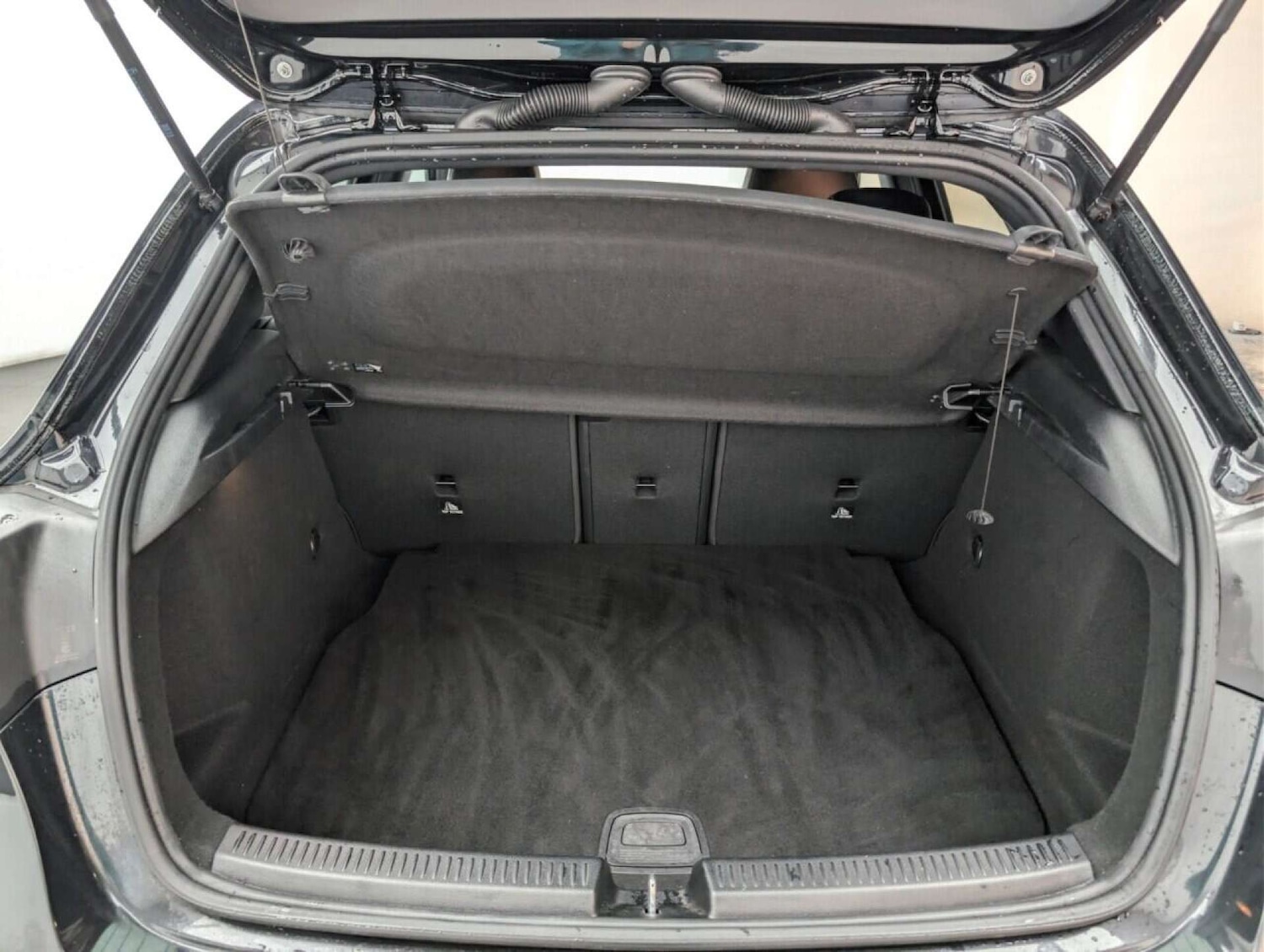 Used Mercedes-Benz A-Class 2020 for sale - 77713638: Photo 25