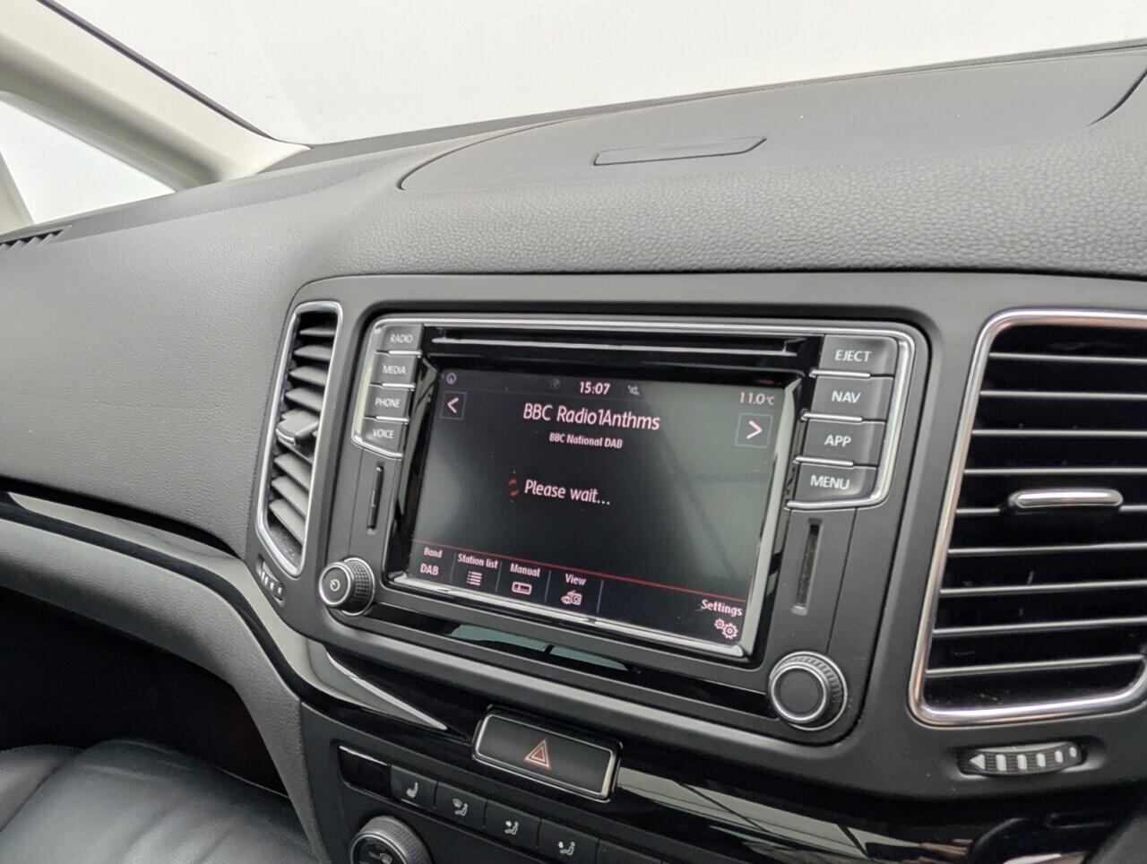 Used Volkswagen Sharan 2017 for sale - 77074033: Photo 25