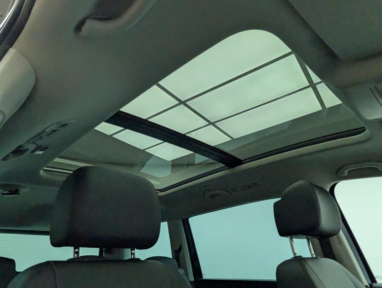 Used Volkswagen Sharan 2017 for sale - 77074033: Photo 35