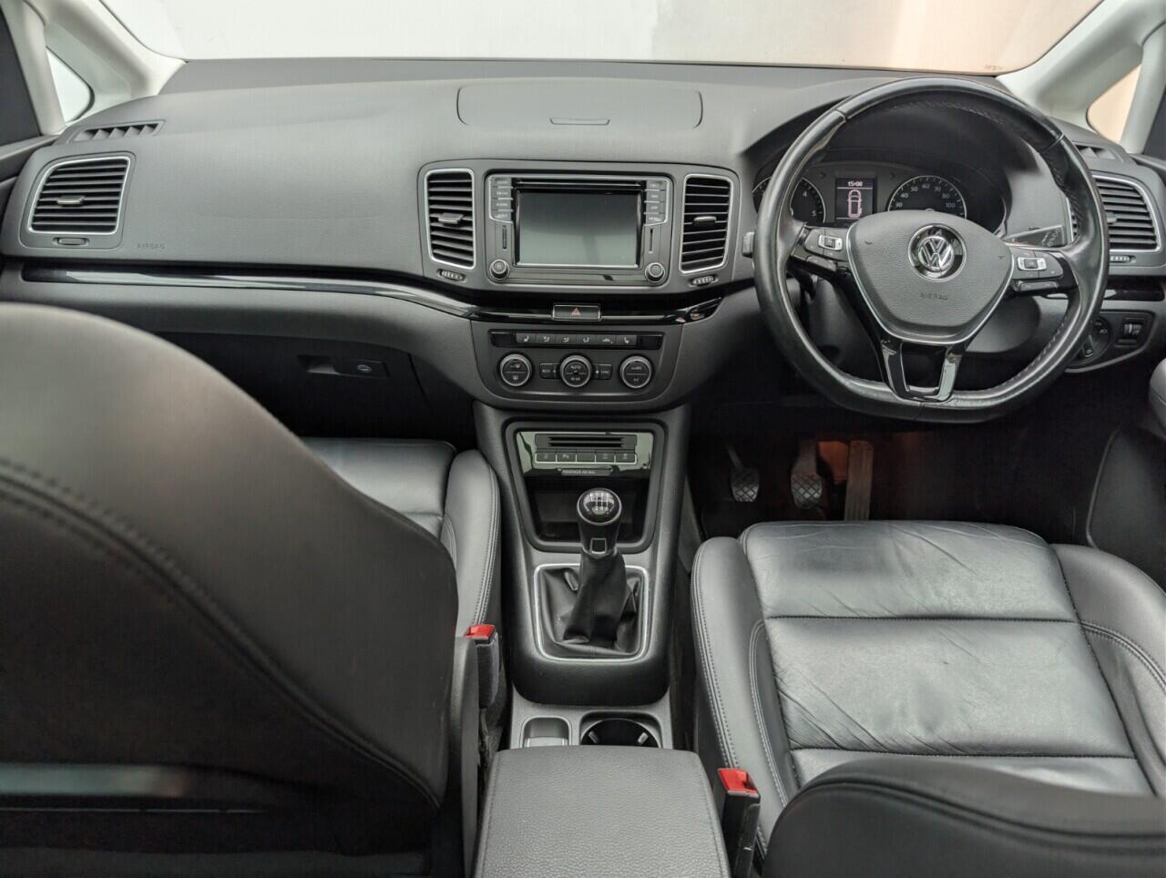 Used Volkswagen Sharan 2017 for sale - 77074033: Photo 37