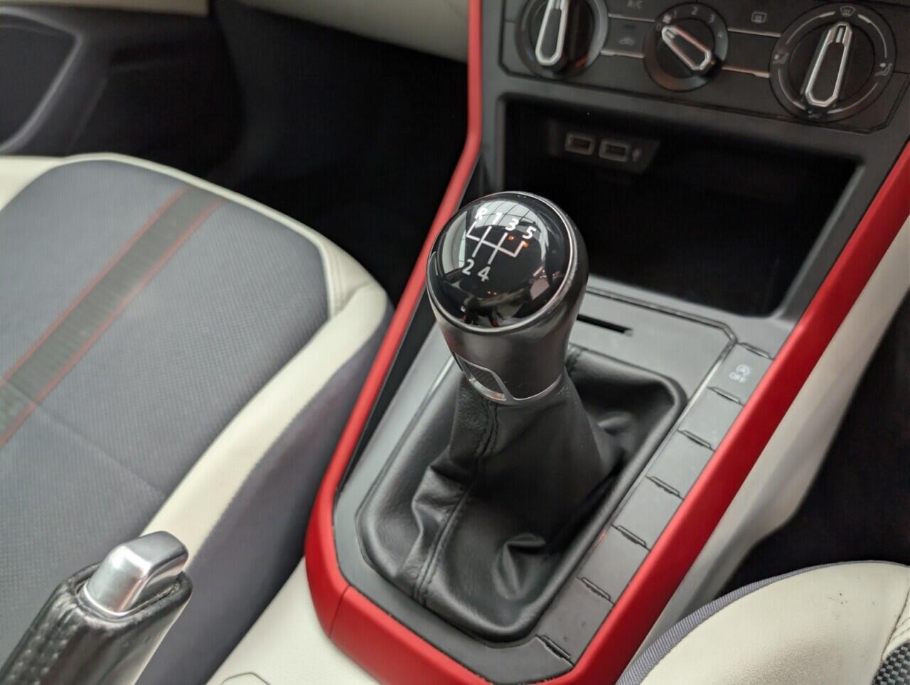 Used Volkswagen Polo 2020 for sale - 76484528: Photo 16