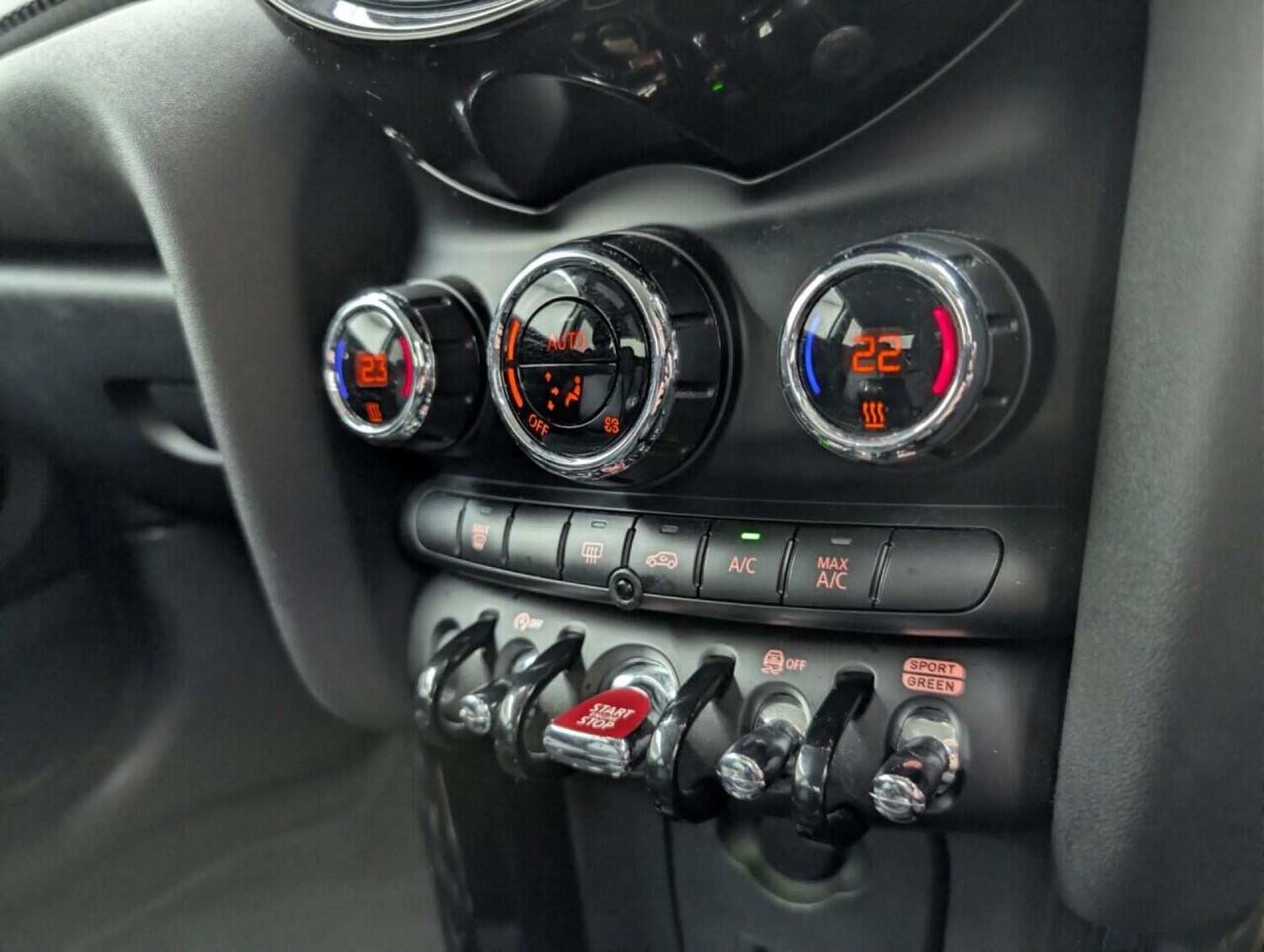 Used MINI Hatch 2018 for sale - 77713102: Photo 14