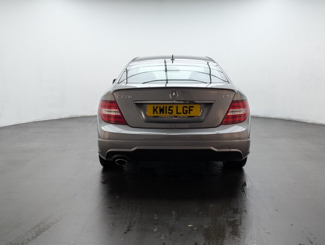 Used Mercedes-Benz C Class 2015 for sale - 76423248: Photo 19