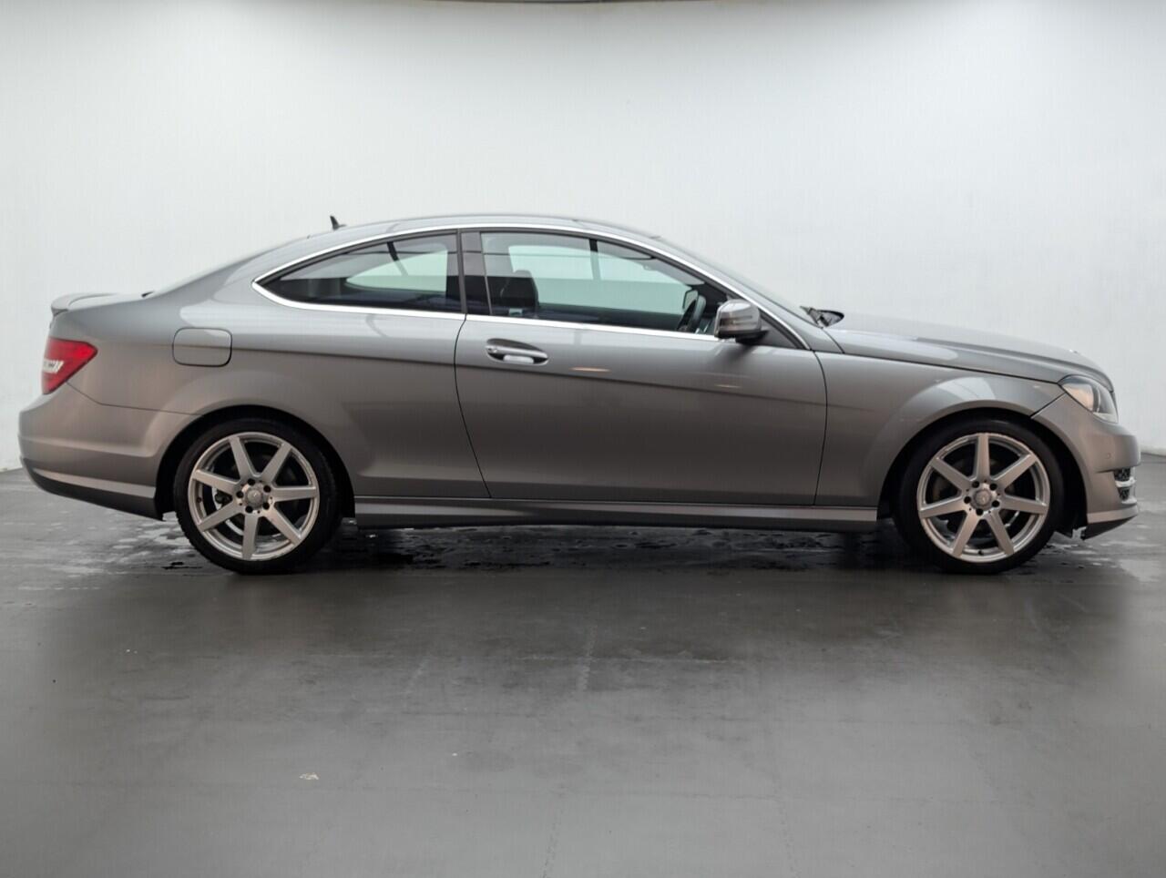 Used Mercedes-Benz C Class 2015 for sale - 76423248: Photo 21
