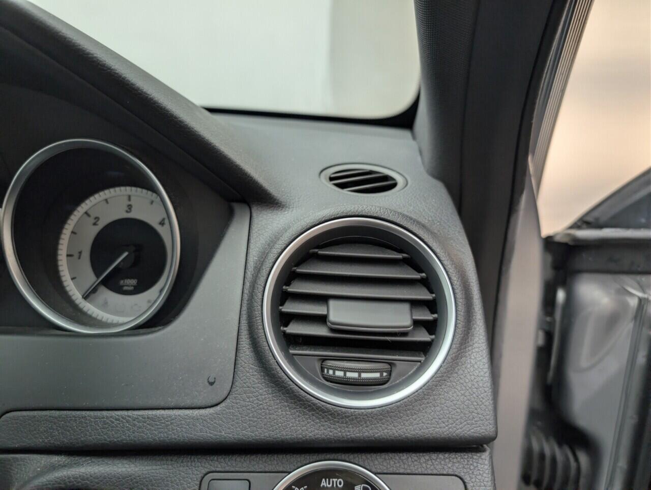 Used Mercedes-Benz C Class 2015 for sale - 76423248: Photo 31