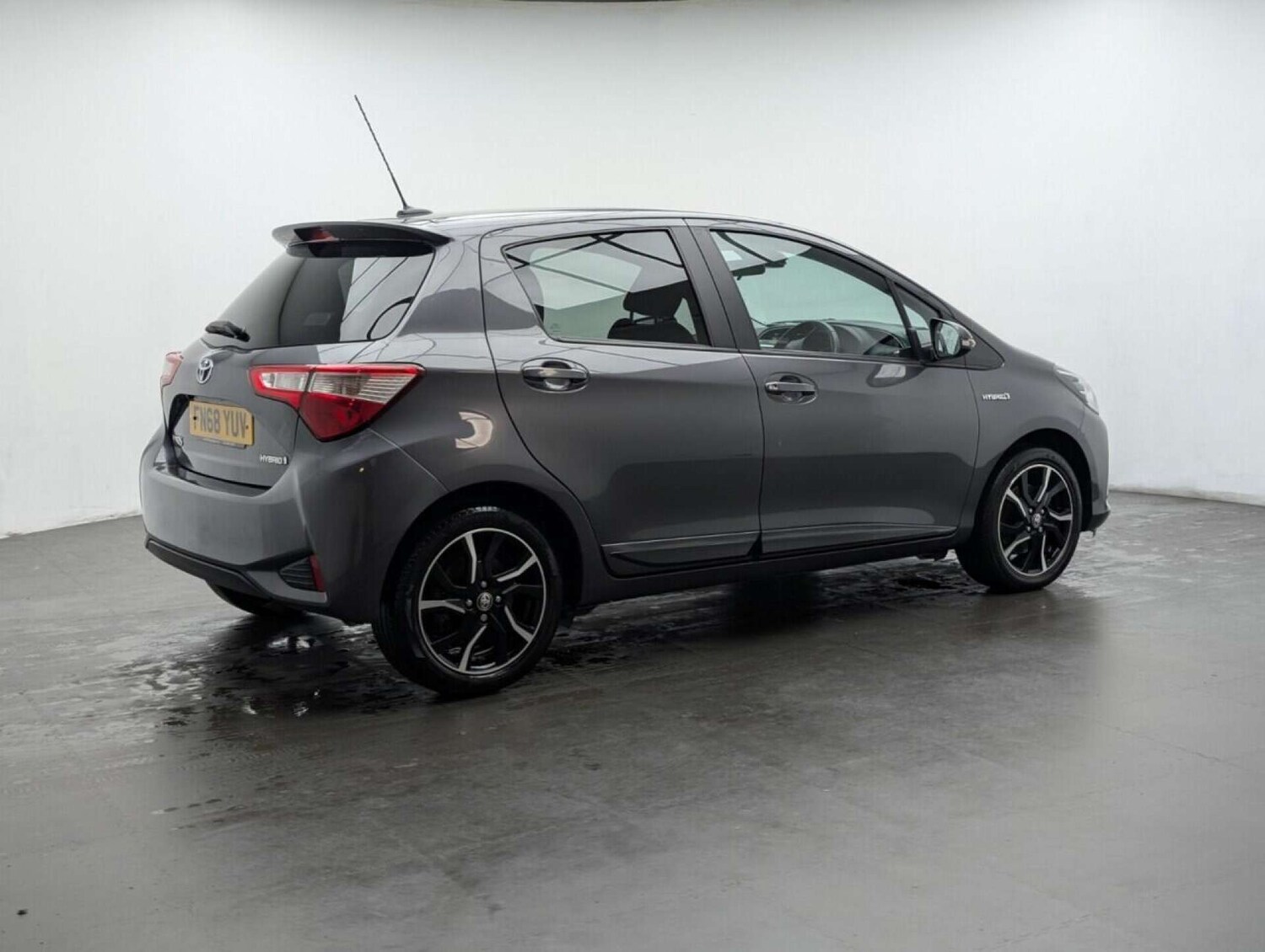 Used Toyota Yaris 2018 for sale - 77713206: Photo 8